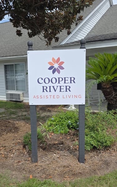 Exterior Signage Photo
